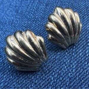 Vintage Monet Shell-Style Gold-Tone Earrings